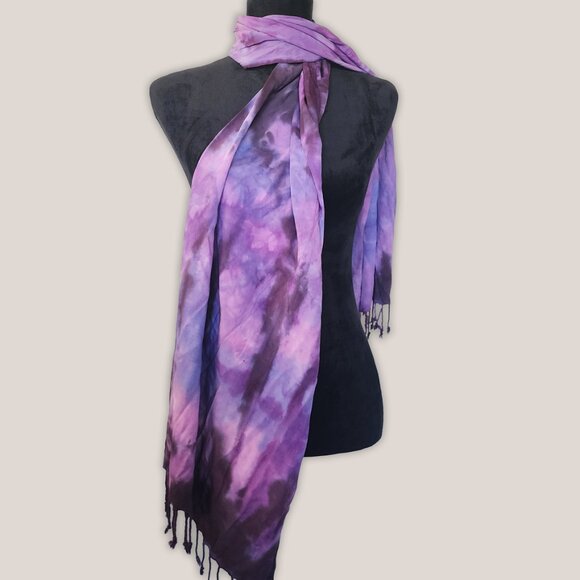 NWT Liliana Tie Dye Scarf Purple & Black Fringe Wrap Women's Scarves 20x70 - Picture 4 of 4